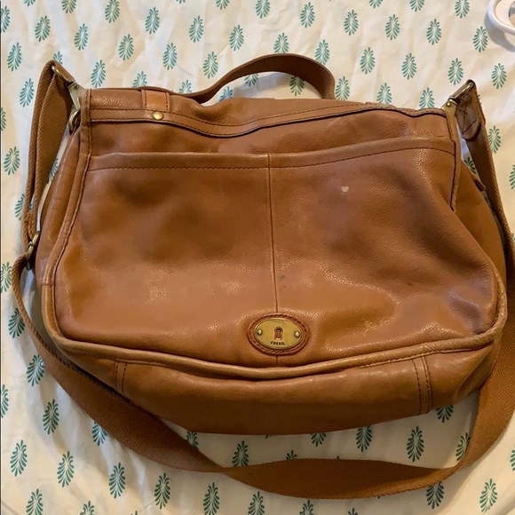 HUGE Fossil Satchel - Picture 2 of 6